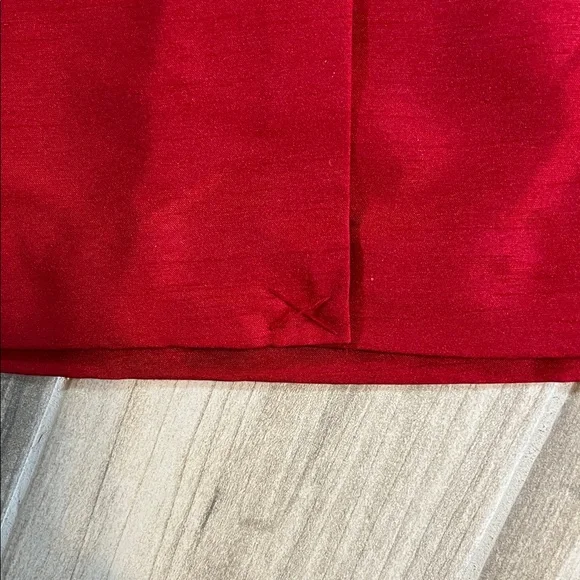 Women's Scarlet Suit - Picture 6 of 7